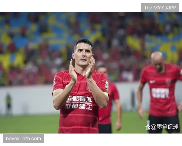 亚冠联赛推新奖金激励机制,赛场争夺愈发激烈备受关注 亚冠联赛推新奖金激励机制,赛场争夺愈发激烈备受关注